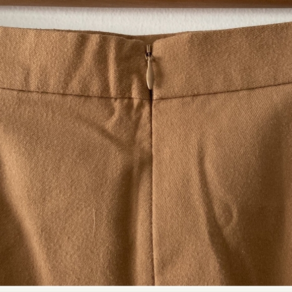 Banana Republic Camel Faux Wrap Skirt Size 8 Petite - Picture 2 of 8